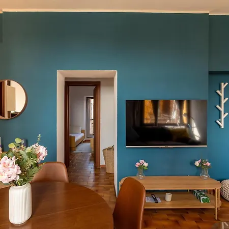 Διαμέρισμα Lovely House *